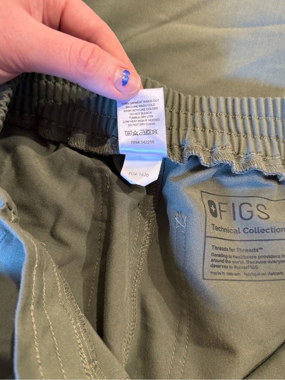 Figs Yola XS/T in mossGreen with OG waistband - Picture 5 of 5